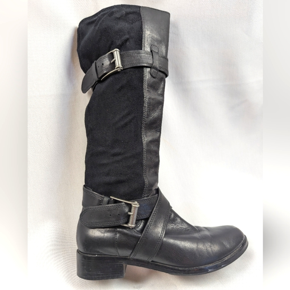 Cole Haan Nike Air boots. Black size 8B